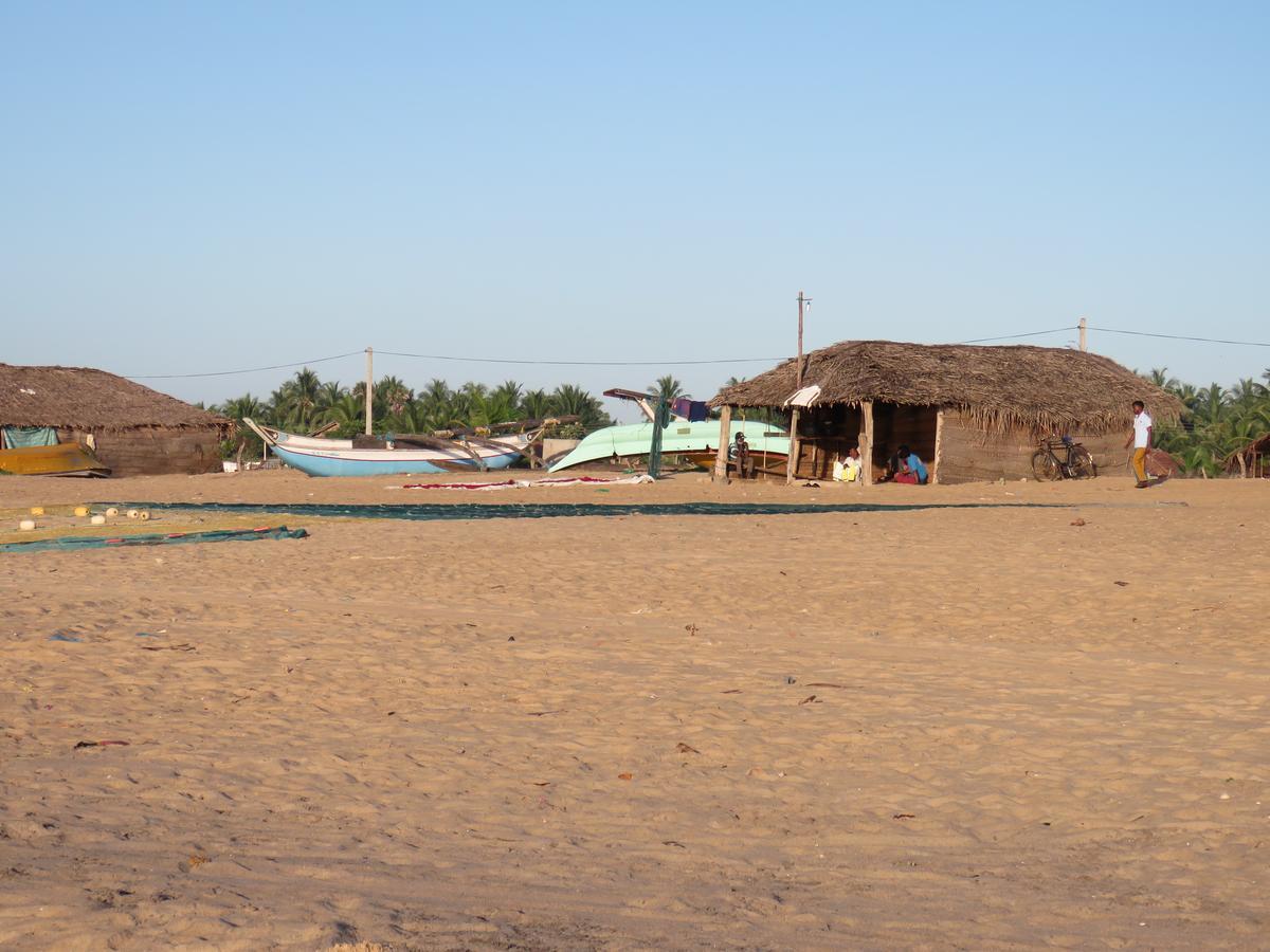 The Long Hostel Arugam Bay Exterior photo